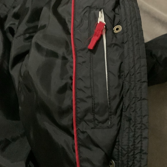 Tommy H puffer S/P black hooded *missing belt* - Picture 10 of 10